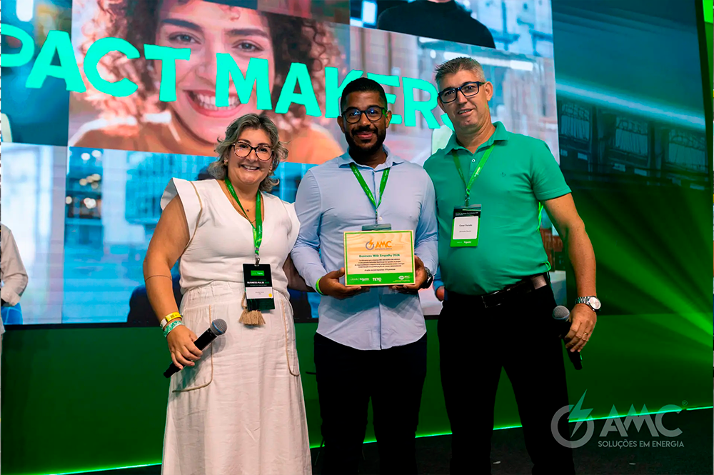 AMC soluções em energia no encontro de canais da Schneider Electric 2025