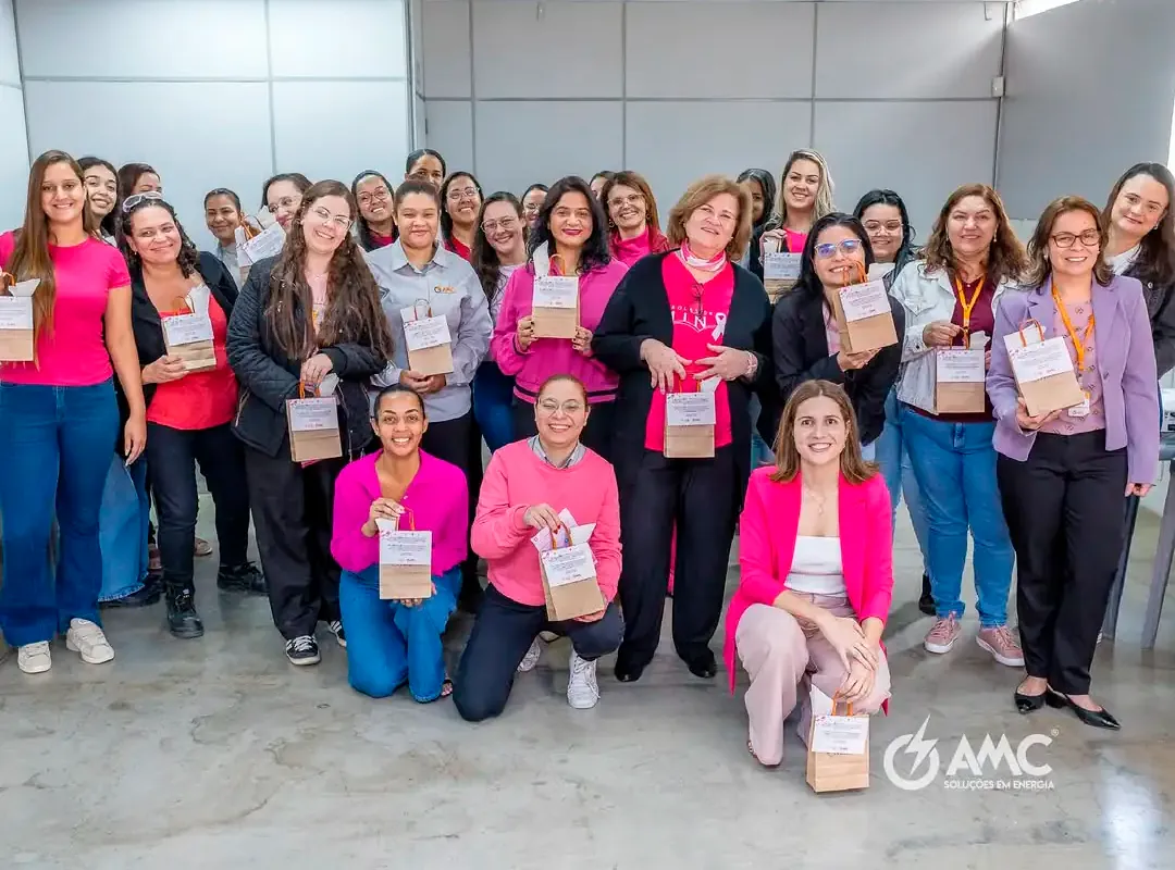 Outubro Rosa AMC: um gesto de cuidado que inspira, acolhe e transforma.